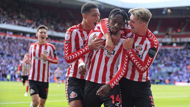 SUNDERLAND, ENGLAND - AUGUST 24: Romaine Mundle of Sunderland (#14) celebrates after scoring the only goal during the Sky Bet Championship match between Sunderland AFC and Burnley FC at Stadium of Light on August 24, 2024 in Sunderland, England.