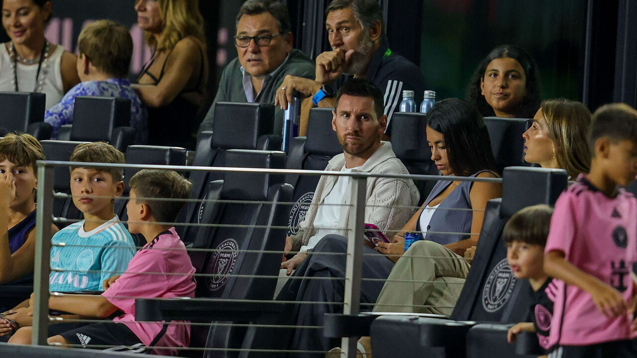 FORT LAUDERDALE, FLORIDA - AUGUST 8: Forward Lionel Messi of Inter Miami looks on at the Inter Miami CF v Toronto FC: Round of 32 - Leagues Cup 2024 game at Chase Stadium on August 8, 2024 in Fort Lauderdale, Florida.