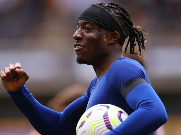 Madueke, Gomes among uncapped quartet in Carsley's 1st England squad Madueke, Gomes among uncapped quartet in Carsley's 1st England squad