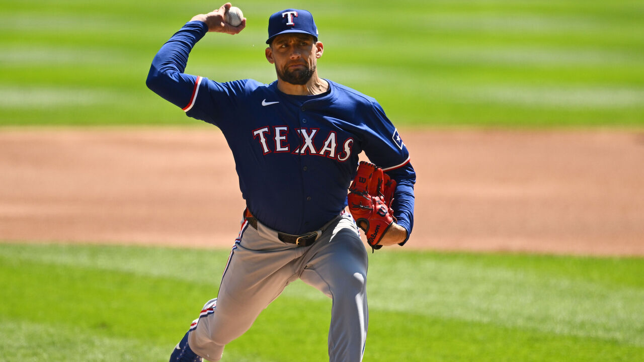 CHICAGO, ILLINOIS - AUGUST 29: Starting pitcher Nathan Eovaldi #17 of the Texas Rangers throws in the first inning against the Chicago White Sox at Guaranteed Rate Field on August 29, 2024 in Chicago, Illinois.