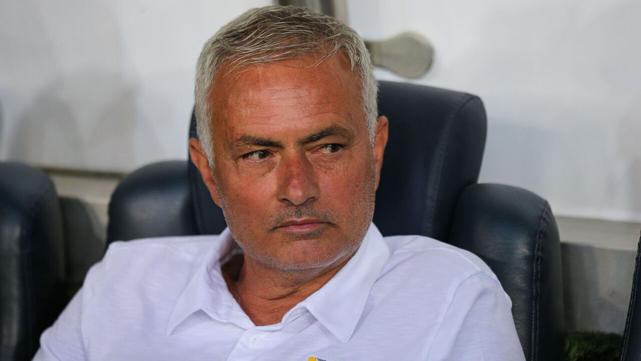 ISTANBUL, TURKEY - AUGUST 13: Head coach of Fenerbahce looks on during the UEFA Champions League Third Qualifying Round match between Fenerbahce and Lille FC at Ulker Stadium on August 13, 2024 in Istanbul, Turkey.
