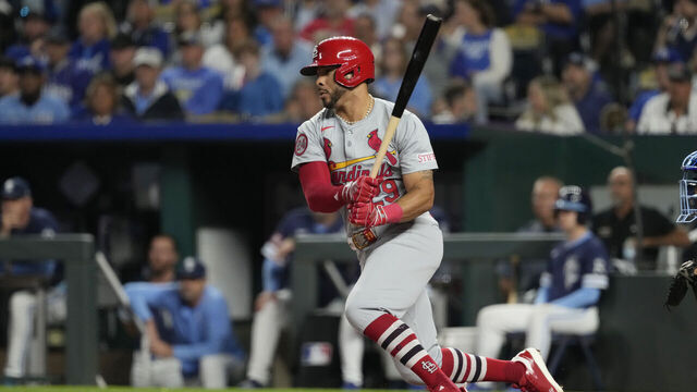 KANSAS CITY, MISSOURI - AUGUST 09: Tommy Pham #29 of the St. Louis Cardinals hits against the Kansas City Royals at Kauffman Stadium on August 09, 2024 in Kansas City, Missouri.