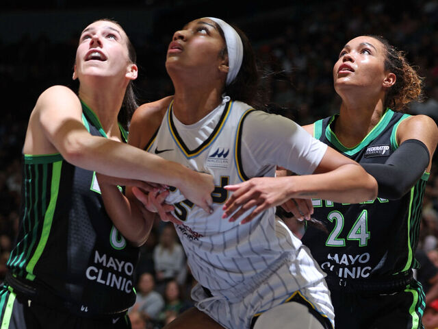 Reese breaks WNBA single-season rebounding mark in loss to Lynx | theScore.com