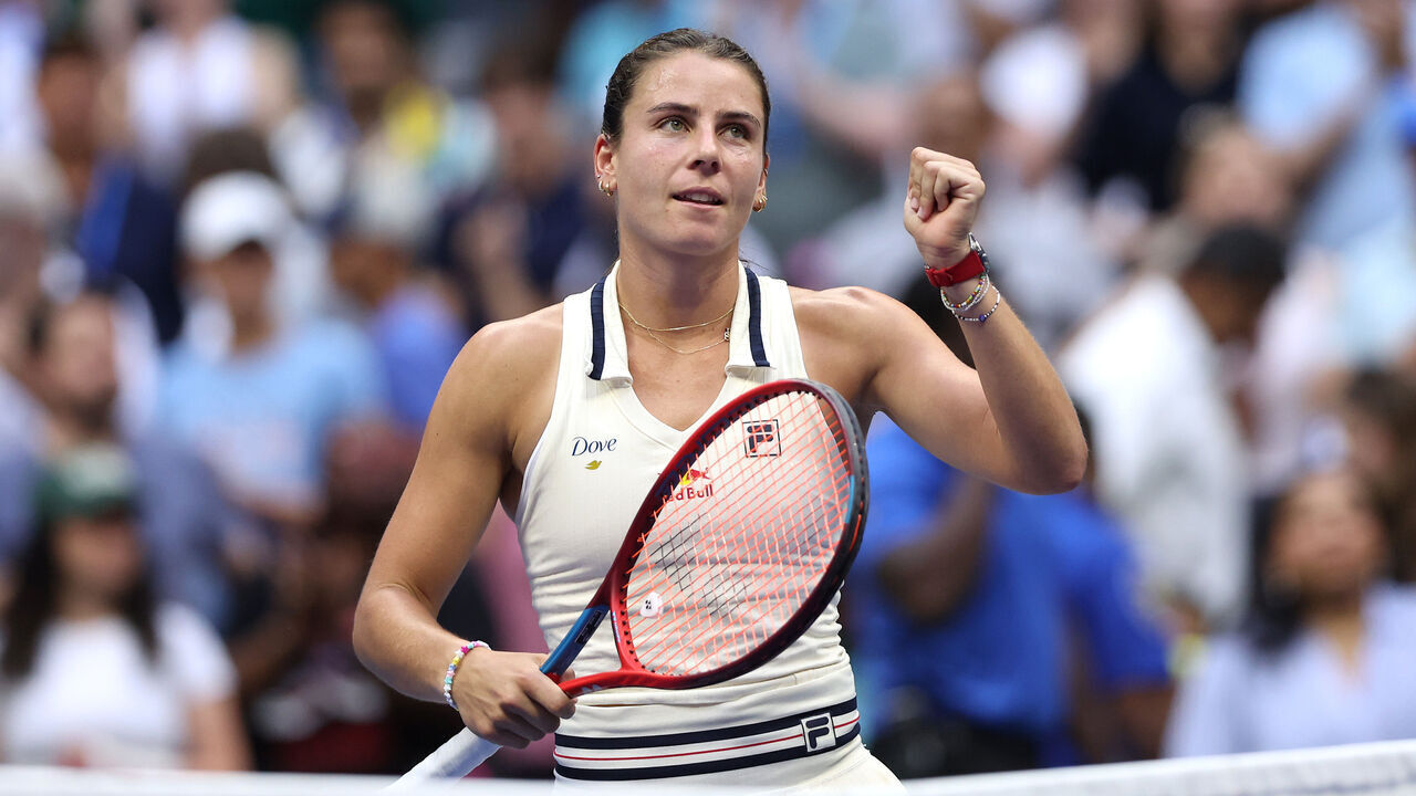 NEW YORK, NEW YORK - SEPTEMBER 01: Emma Navarro of the United States celebrates match point against Coco Gauff of the United States during their Women's Singles Fourth Round match on Day Seven of the 2024 US Open at USTA Billie Jean King National Tennis Center on September 01, 2024 in the Flushing neighborhood of the Queens borough of New York City.