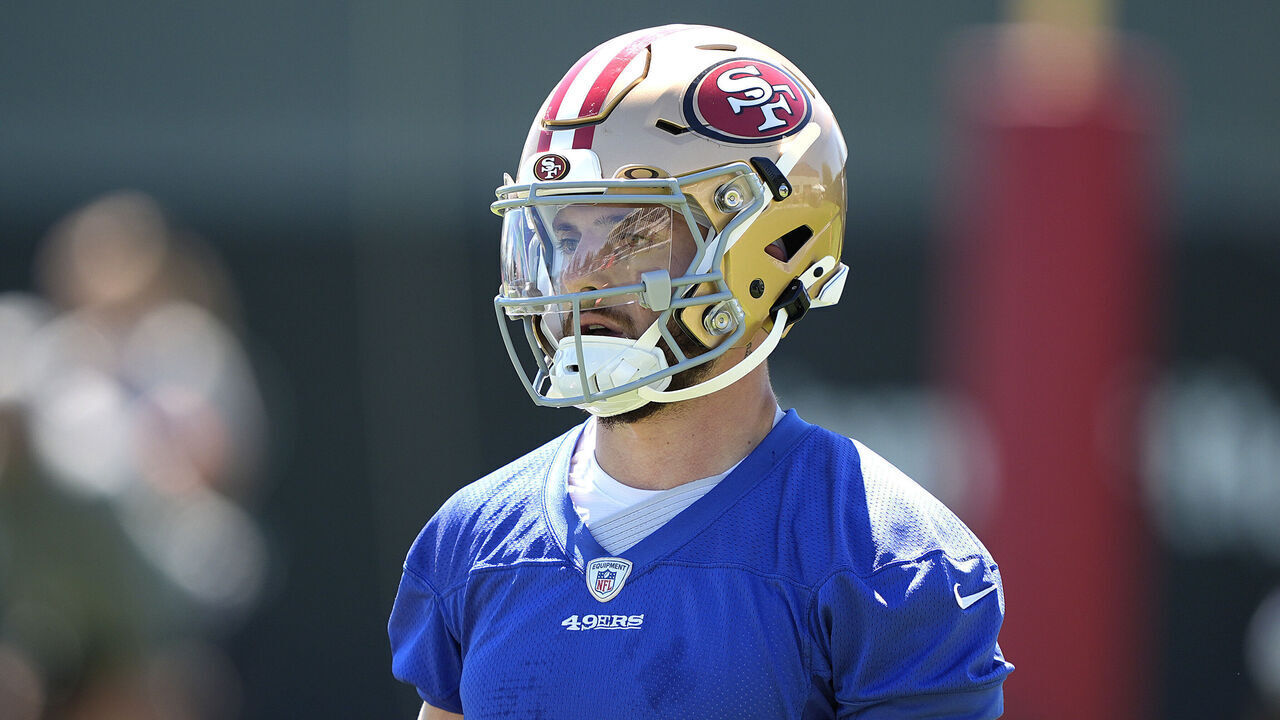 SANTA CLARA, CALIFORNIA - JUNE 05: Ricky Pearsall #14 of the San Francisco 49ers works out during mini camp on June 05, 2024 in Santa Clara, California.