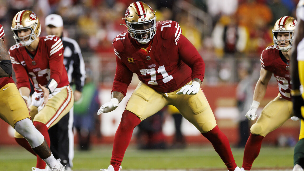 SANTA CLARA, CALIFORNIA - JANUARY 20: Trent Williams #71 of the San Francisco 49ers blocks during an NFC divisional round playoff football game against the Green Bay Packers at Levi's Stadium on January 20, 2024 in Santa Clara, California.