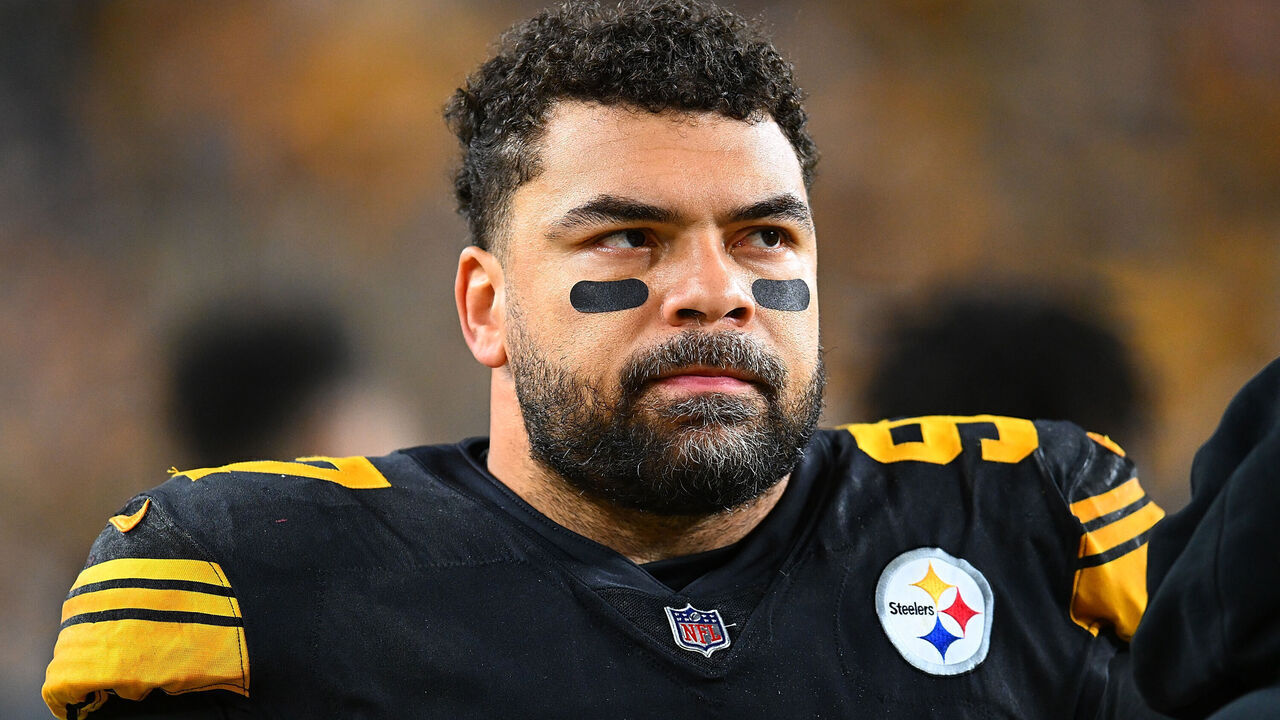 PITTSBURGH, PENNSYLVANIA - DECEMBER 7: Cameron Heyward #97 of the Pittsburgh Steelers looks on during the game against the New England Patriots at Acrisure Stadium on December 7, 2023 in Pittsburgh, Pennsylvania.