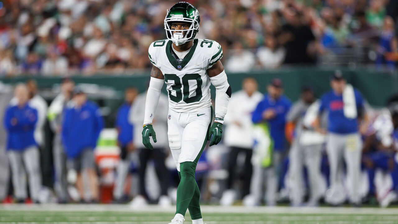 EAST RUTHERFORD, NEW JERSEY - SEPTEMBER 11: Michael Carter II #30 of the New York Jets defends in coverage during an NFL football game against the Buffalo Bills at MetLife Stadium on September 11, 2023 in East Rutherford, New Jersey.