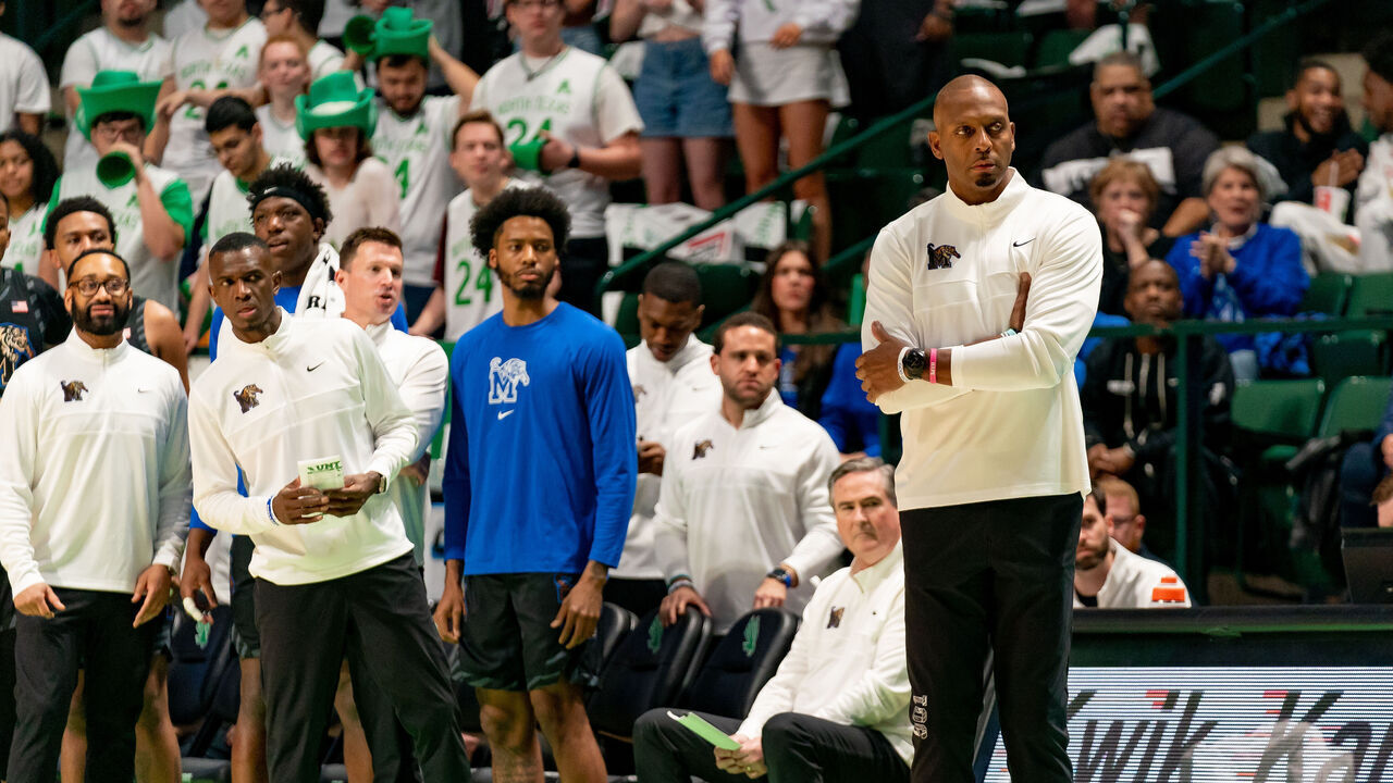 DENTON, TX - FEBRUARY 15: Memphis Tigers head coach Penny Hardaway and his staff look on during a college basketball game between Memphis Tigers and the North Texas Mean Green on February 15, 2024 at The Super Pit in Denton, TX.