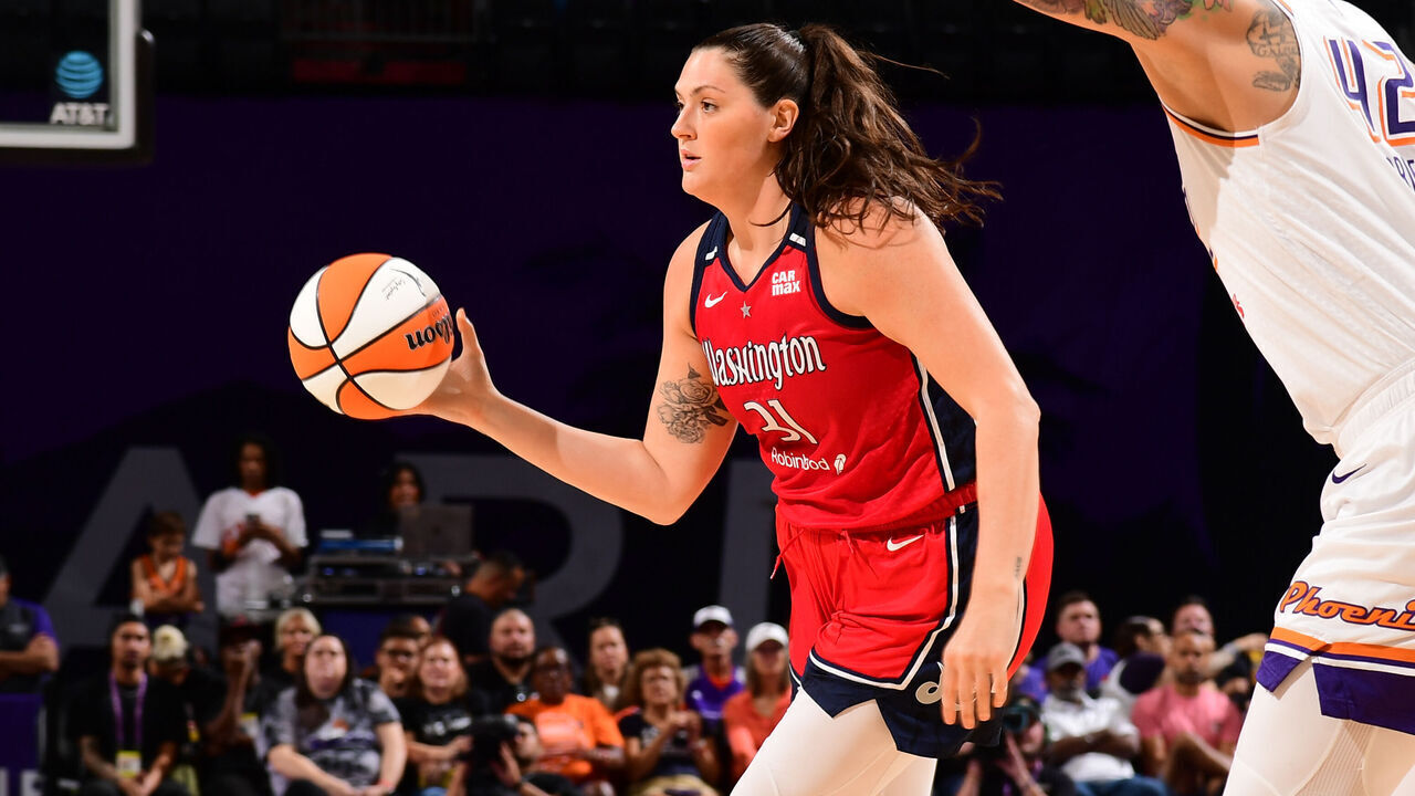 PHOENIX, AZ - SEPTEMBER 5: Stefanie Dolson #31 of the Washington Mystics passes the ball during the game against the Phoenix Mercury on September 5, 2024 at Footprint Center in Phoenix, Arizona. Mandatory Copyright Notice: Copyright 2024 NBAE