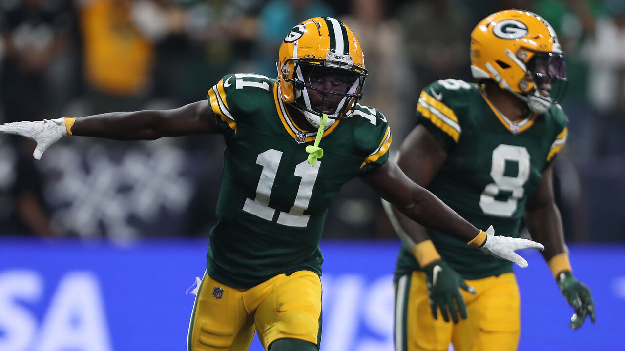 SAO PAULO, BRAZIL - SEPTEMBER 06: Jayden Reed #11 of the Green Bay Packers celebrates after a touchdown during the second quarter against the Philadelphia Eagles at Arena Corinthians on September 06, 2024 in Sao Paulo, Brazil.