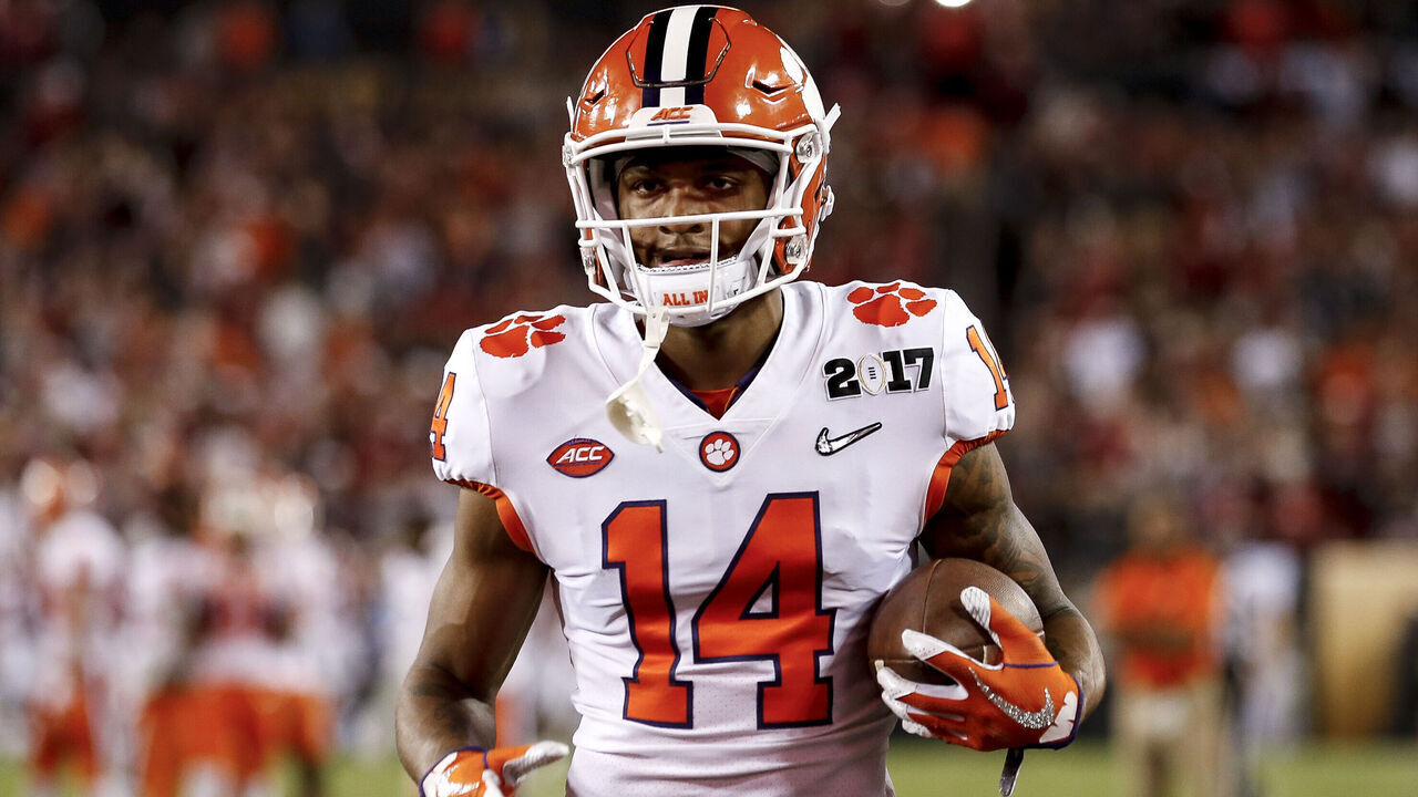 TAMPA, FL - JANUARY 09: Wide Receiver Diondre Overton #14 of the Clemson Tigers during the 2017 College Football Playoff National Championship Game against the Alabama Crimson Tide at Raymond James Stadium on January 9, 2017 in Tampa, Florida. The Clemson Tigers defeated The Alabama Crimson Tide 35 to 31.