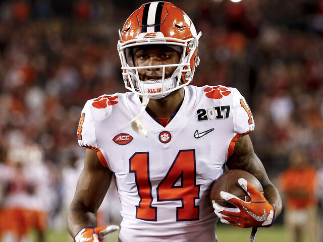 TAMPA, FL - JANUARY 09: Wide Receiver Diondre Overton #14 of the Clemson Tigers during the 2017 College Football Playoff National Championship Game against the Alabama Crimson Tide at Raymond James Stadium on January 9, 2017 in Tampa, Florida. The Clemson Tigers defeated The Alabama Crimson Tide 35 to 31.