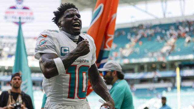 MIAMI GARDENS, FL - SEPTEMBER 08: Miami Dolphins wide receiver Tyreek Hill (10) reacts after the game between the Jacksonville Jaguars and the Miami Dolphins on September 8, 2024 at Hard Rock Stadium in Maimi Gardens, Fl.