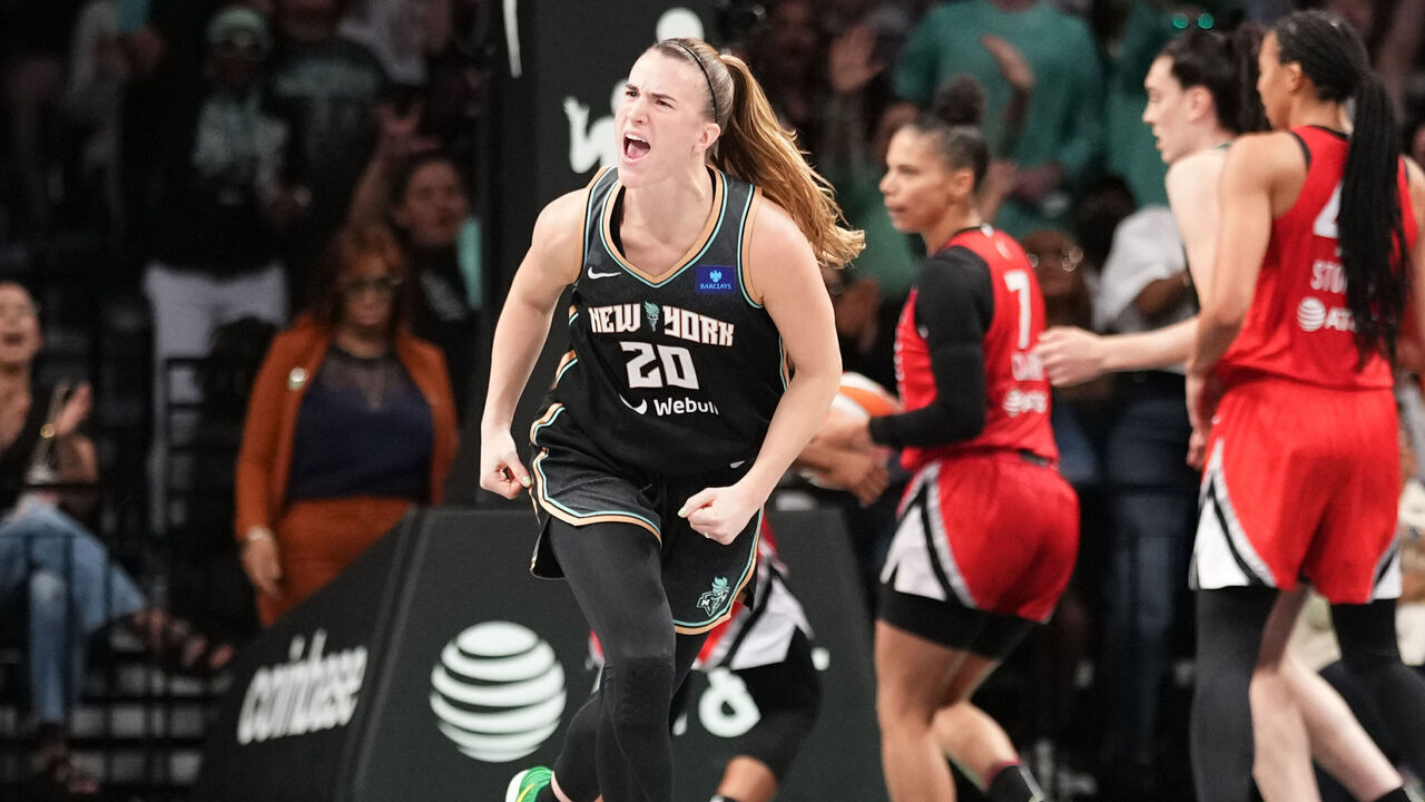 BROOKLYN, NY - SEPTEMBER 8: Sabrina Ionescu #20 of the New York Liberty celebrates during the game against the Las Vegas Aces on September 8, 2024 at Barclays Center in Brooklyn, New York. Mandatory Copyright Notice: Copyright 2024 NBAE