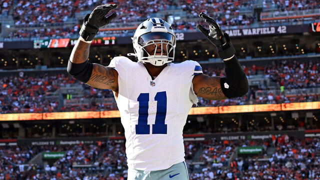 CLEVELAND, OHIO - SEPTEMBER 08: Micah Parsons #11 of the Dallas Cowboys celebrates during the second quarter against the Cleveland Browns at Cleveland Browns Stadium on September 08, 2024 in Cleveland, Ohio.