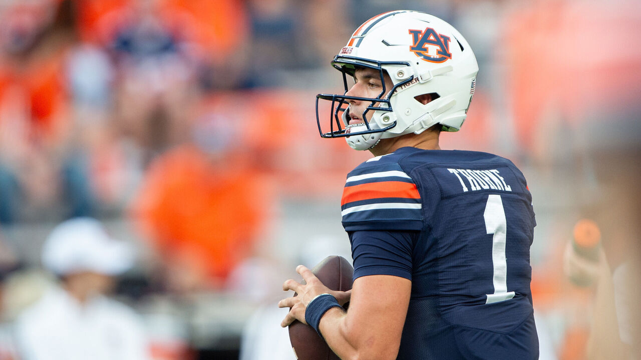 AUBURN, ALABAMA - AUGUST 31: Quarterback Payton Thorne #1 of the Auburn Tigers prior to the game against the Alabama A&M Bulldogs at Jordan-Hare Stadium on August 31, 2024 in Auburn, Alabama.