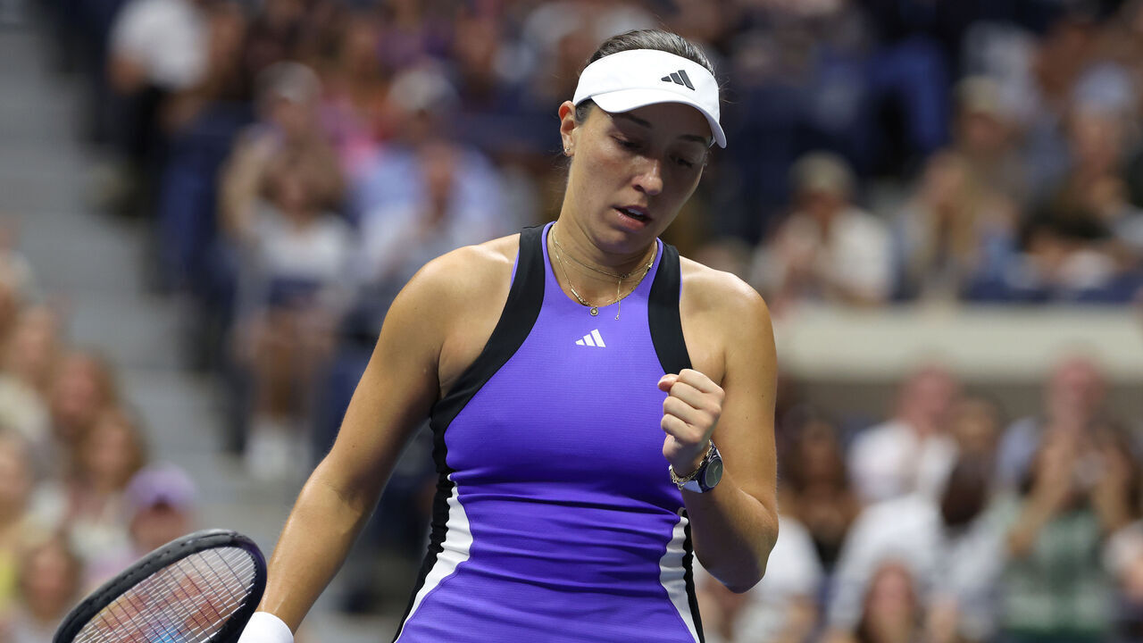 NEW YORK, NEW YORK - SEPTEMBER 07: Jessica Pegula of the United States celebrates a point against Aryna Sabalenka of Belarus during their Women's Singles Final match on Day Thirteen of the 2024 US Open at USTA Billie Jean King National Tennis Center on September 07, 2024 in the Flushing neighborhood of the Queens borough of New York City.