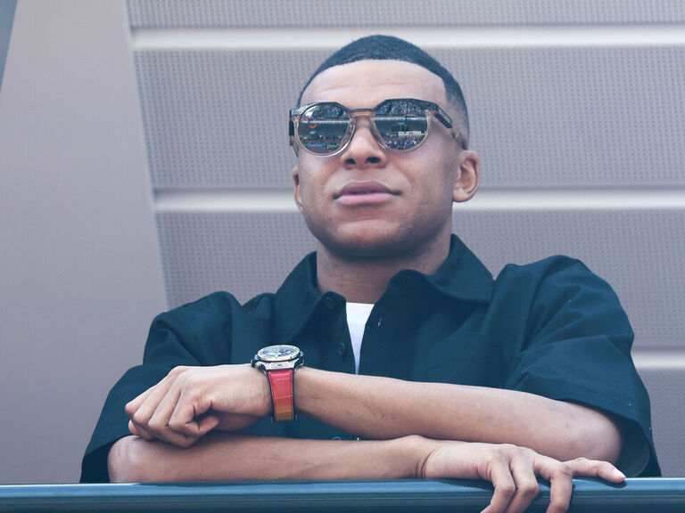 PSG Refuse Order To Pay Mbappe Disputed 55M TheScore psg-refuse-order-to-pay-mbappe-disputed-55m-thescore