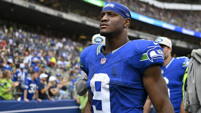 SEATTLE, WASHINGTON - SEPTEMBER 08: Kenneth Walker III #9 of the Seattle Seahawks looks on during the game against the Denver Broncos at Lumen Field on September 08, 2024 in Seattle, Washington. The Seahawks defeated the Broncos 26-20.