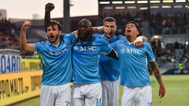 CAGLIARI, ITALY - SEPTEMBER 15: The jubilation of Khvicha Kvaratskhelia of SSC Napoli , Romelu Lukaku of SSC Napoli , Alessandro Buongiorno of SSC Napoli and Mathias Olivera of SSC Napoli after scoring the third goal for his team during the Serie A match between Cagliari and Napoli at Sardegna Arena on September 15, 2024 in Cagliari, Italy.