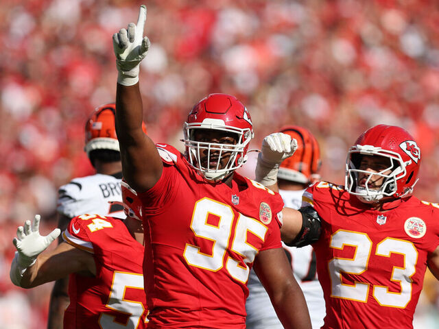 KANSAS CITY, MO - SEPTEMBER 15: Kansas City Chiefs defensive tackle Chris Jones (95) raises his hand after sacking Cincinnati Bengals quarterback Joe Burrow (9) in the second quarter of an NFL game between the Cincinnati Bengals and Kansas City Chiefs on September 15, 2024 at GEHA Field at Arrowhead Stadium in Kansas City, MO.