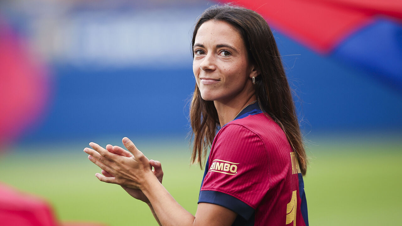 BARCELONA, SPAIN - AUGUST 23: Aitana Bonmati of FC Barcelona waves the supporters prior to the match between FC Barcelona Women v AC Milan Women at the Estadi Johan Cruijff on August 23, 2024 in Barcelona Spain.
