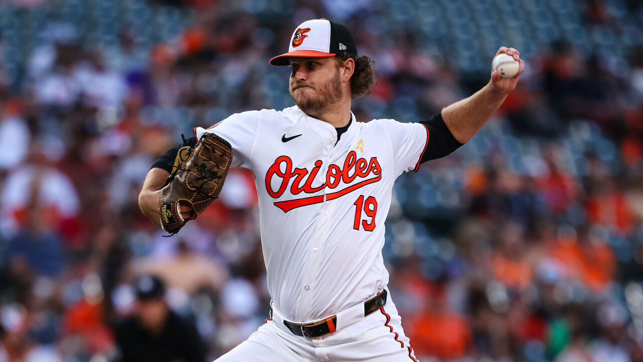 BALTIMORE, MD - SEPTEMBER 02: Cole Irvin #19 of the Baltimore Orioles pitches against the Chicago White Sox during the ninth inning at Oriole Park at Camden Yards on September 2, 2024 in Baltimore, Maryland.