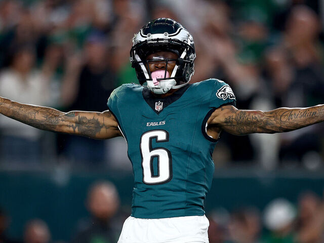 PHILADELPHIA, PENNSYLVANIA - SEPTEMBER 16: DeVonta Smith #6 of the Philadelphia Eagles celebrates after scoring a touchdown against the Atlanta Falcons during the second quarter in the game at Lincoln Financial Field on September 16, 2024 in Philadelphia, Pennsylvania.