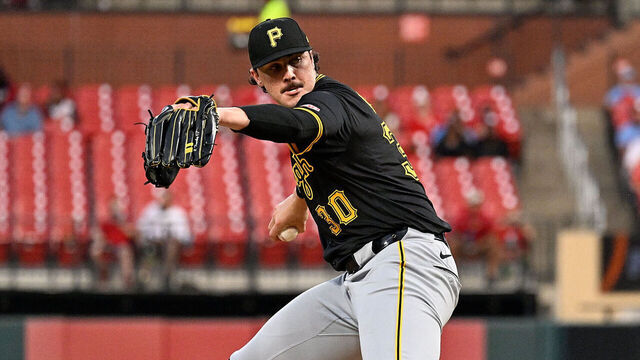 ST LOUIS, MISSOURI - SEPTEMBER 16: Paul Skenes #30 of the Pittsburgh Pirates pitches against the St. Louis Cardinals in the first inning at Busch Stadium on September 16, 2024 in St Louis, Missouri.