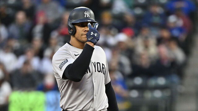 SEATTLE, WASHINGTON - SEPTEMBER 17: Juan Soto #22 of the New York Yankees gestures after hitting a double during the first inning against the Seattle Mariners at T-Mobile Park on September 17, 2024 in Seattle, Washington.
