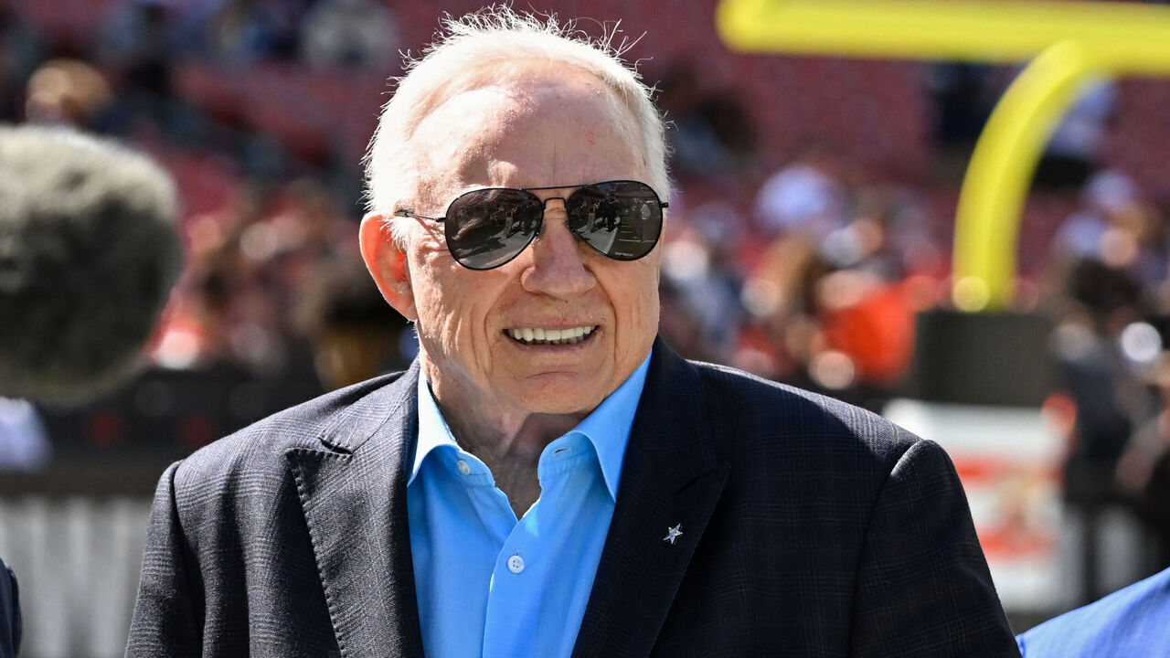 CLEVELAND, OHIO - SEPTEMBER 08: Owner/president/general manager Jerry Jones of the Dallas Cowboys looks on prior to a game against the Cleveland Browns at Huntington Bank Field on September 08, 2024 in Cleveland, Ohio.