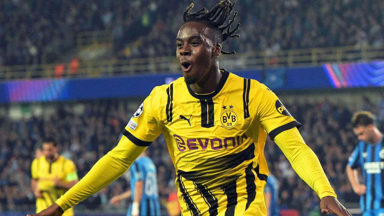 18 September 2024, Belgium, Brügge: Soccer: Champions League, FC Bruges - Borussia Dortmund, preliminary round, match day 1, Jan Breydel Stadium, Dortmund's Jamie Bynoe-Gittens celebrates his goal to make it 2-0. Photo: Federico Gambarini/dpa