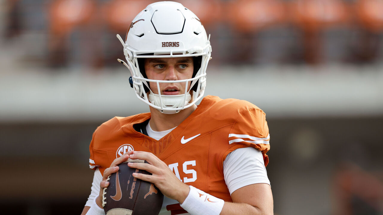AUSTIN, TEXAS - SEPTEMBER 14: Arch Manning #16 of the Texas Longhorns warms up before the game against the UTSA Roadrunners at Darrell K Royal-Texas Memorial Stadium on September 14, 2024 in Austin, Texas.