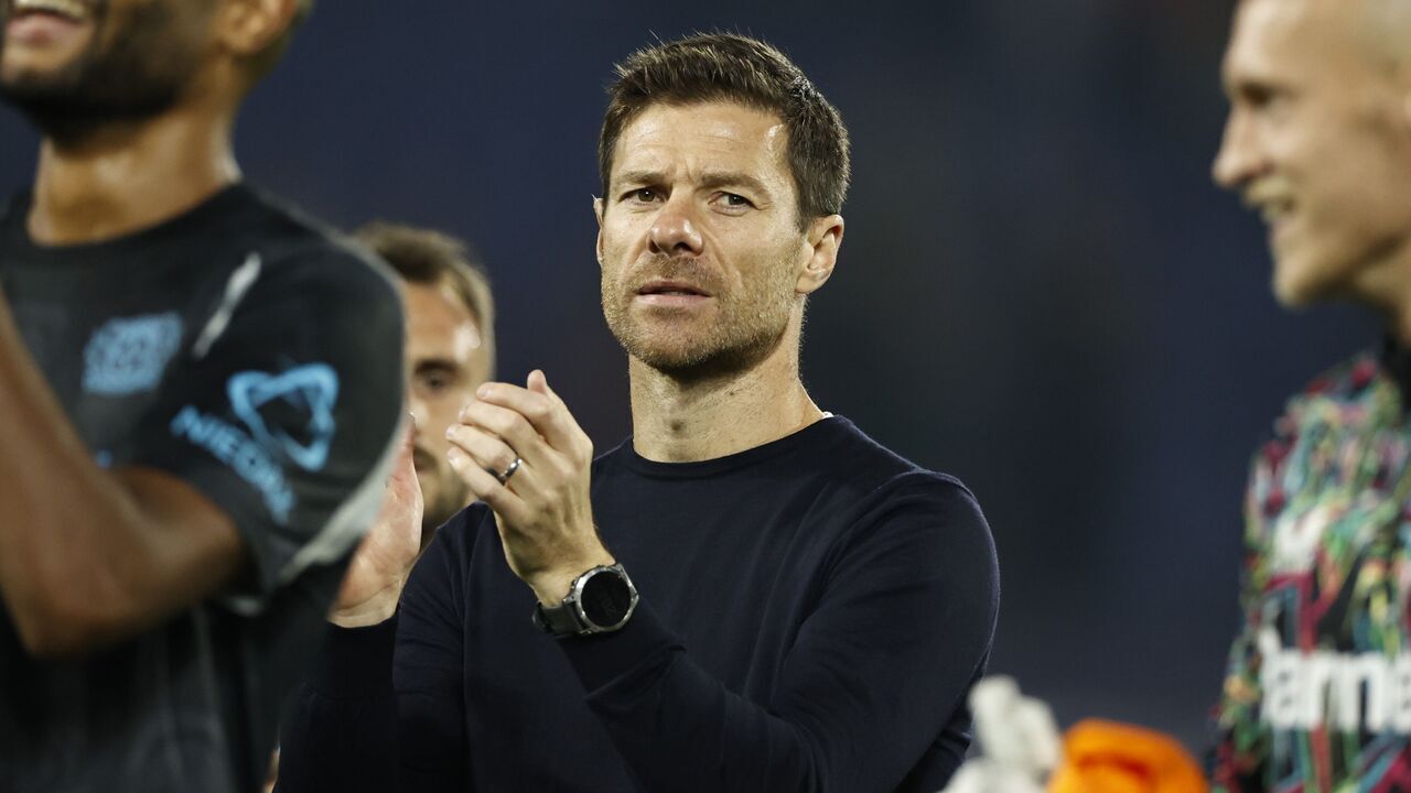 ROTTERDAM - Bayer 04 Leverkusen coach Xabi Alonso during the UEFA Champions League match between Feyenoord Rotterdam and Bayer 04 Leverkusen at Feyenoord Stadium de Kuip on Sept. 19, 2024 in Rotterdam, Netherlands. ANP MAURICE VAN STEEN