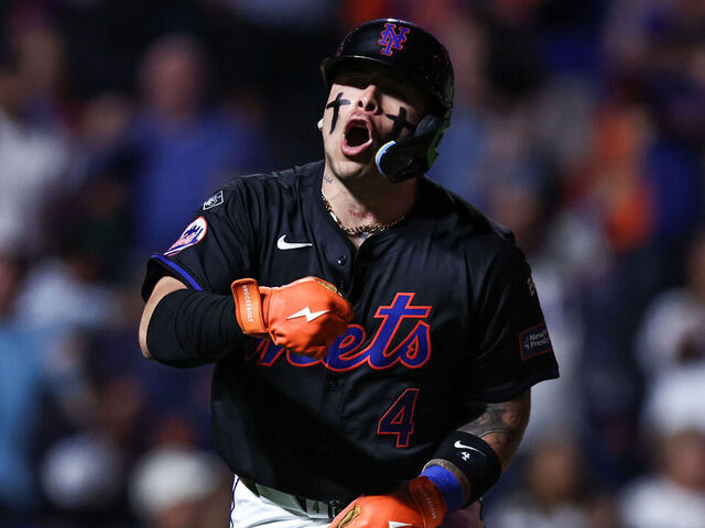 NEW YORK, NEW YORK - SEPTEMBER 19: Francisco Alvarez #4 of the New York Mets reacts after hitting a three-run home run during the fourth inning of the game against the Philadelphia Phillies at Citi Field on September 19, 2024 in New York City.