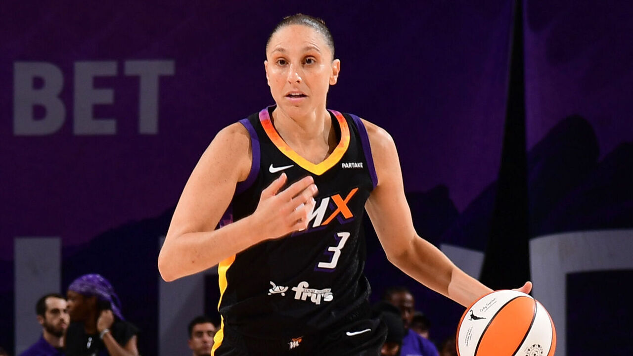 PHOENIX, AZ - SEPTEMBER 19: Diana Taurasi #3 of the Phoenix Mercury dribbles the ball during the game against the Seattle Storm on September 19, 2024 at Footprint Center in Phoenix, Arizona. Mandatory Copyright Notice: Copyright 2024 NBAE