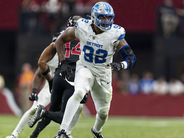 GLENDALE, ARIZONA - SEPTEMBER 22: Marcus Davenport #92 of the Detroit Lions runs around the edge during an NFL football game between the Arizona Cardinals and the Detroit Lions at State Farm Stadium on September 22, 2024 in Glendale, Arizona.