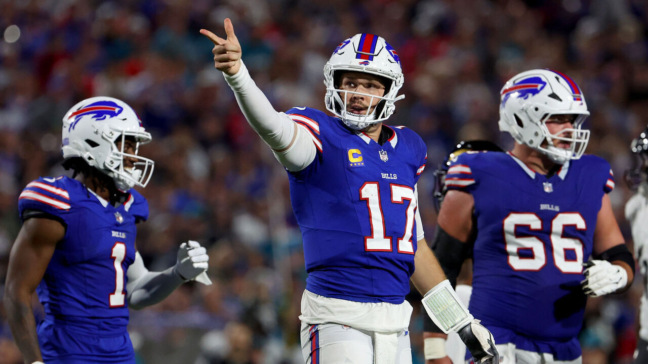ORCHARD PARK, NEW YORK - SEPTEMBER 23: Josh Allen #17 of the Buffalo Bills reacts after a first down during the second quarter against the Jacksonville Jaguars at Highmark Stadium on September 23, 2024 in Orchard Park, New York.