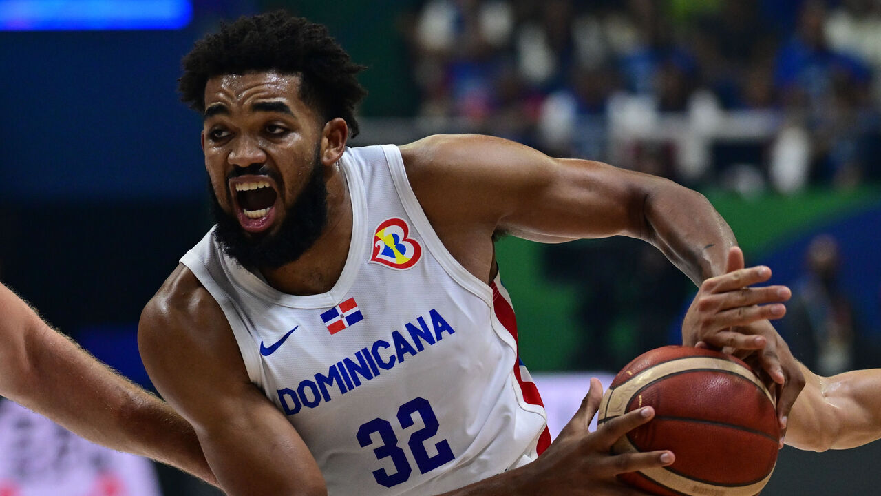 QUEZON CITY, LUZON, PHILIPPINES - 2023/09/03: Karl-Anthony Towns of Dominican Republic basketball team is seen in action during the FIBA Men's Basketball World Cup 2023 match between Dominican Republic and Serbia held at the Araneta Coliseum in Quezon City. Final score Serbia 112:79 Dominican Republic.