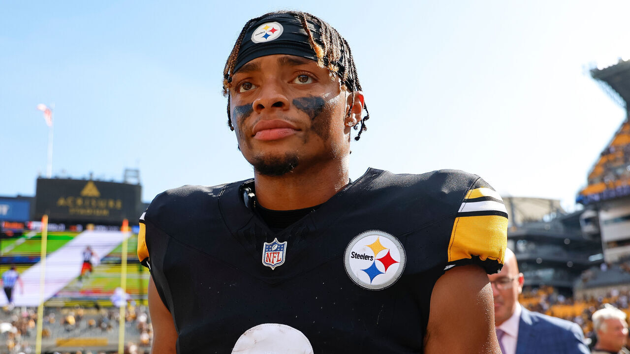 PITTSBURGH, PENNSYLVANIA - SEPTEMBER 22: Justin Fields #2 of the Pittsburgh Steelers walks on the field after defeating the Los Angeles Chargers 20-10 during a team victory at Acrisure Stadium on September 22, 2024 in Pittsburgh, Pennsylvania.