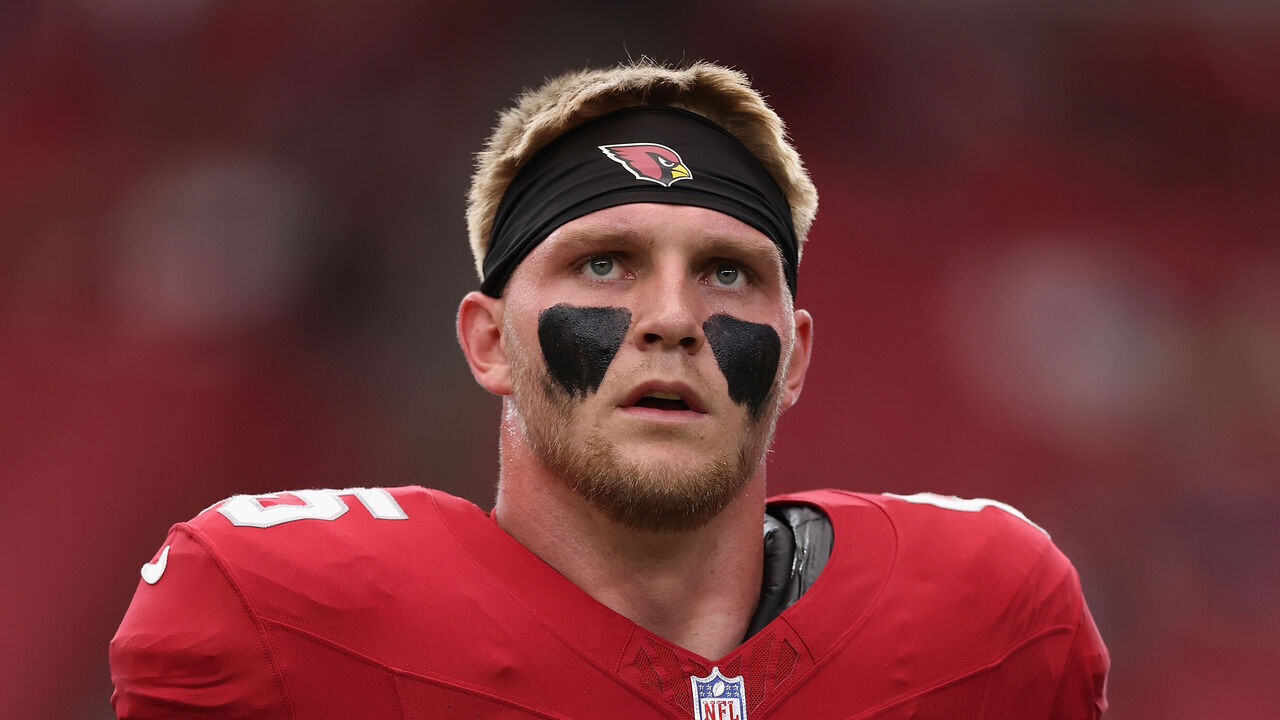GLENDALE, ARIZONA - SEPTEMBER 15: Tight end Trey McBride #85 of the Arizona Cardinals during the NFL game at State Farm Stadium on September 15, 2024 in Glendale, Arizona. The Cardinals defeated the Rams 41-10.