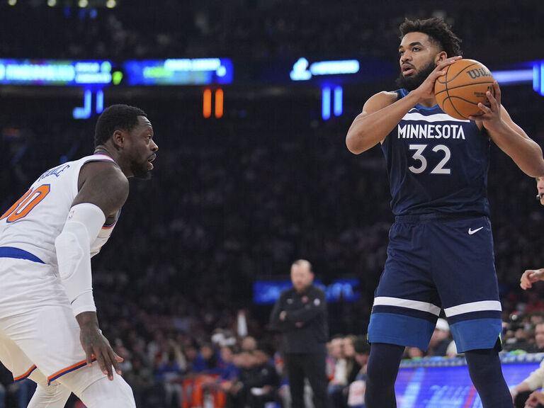 Report: Knicks acquiring KAT from T-Wolves for Randle, DiVincenzo