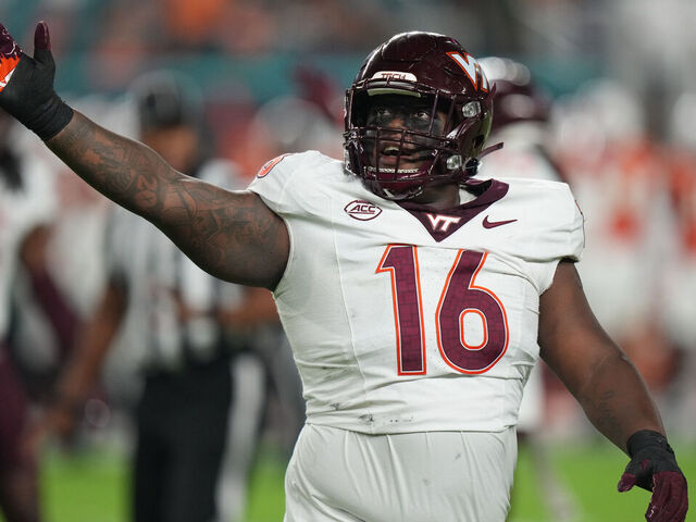 MIAMI GARDENS, FL - SEPTEMBER 27: Virginia Tech Hokies defensive lineman Aeneas Peebles (16) celebrates a Miami turnover during the game between the Virginia Tech Hokies and the Miami Hurricanes on Friday, September 27, 2204 at Hard Rock Stadium in Miami Gardens, Fla.