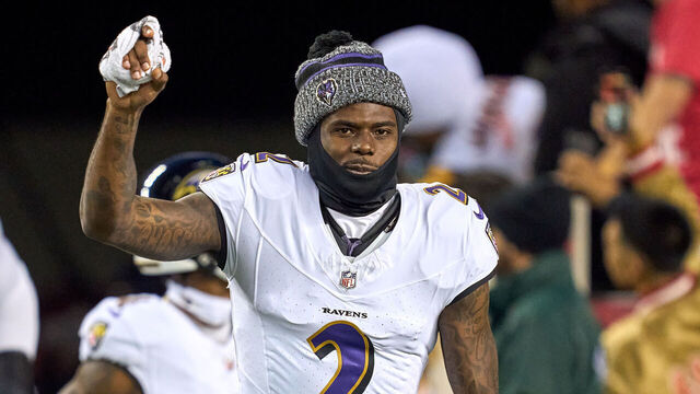 SANTA CLARA, CALIFORNIA - DECEMBER 25: Tyler Huntley #2 of the Baltimore Ravens takes the in action during a game between the San Francisco 49ers and the Baltimore Ravens at Levi's Stadium on December 25, 2023 in Santa Clara, California.