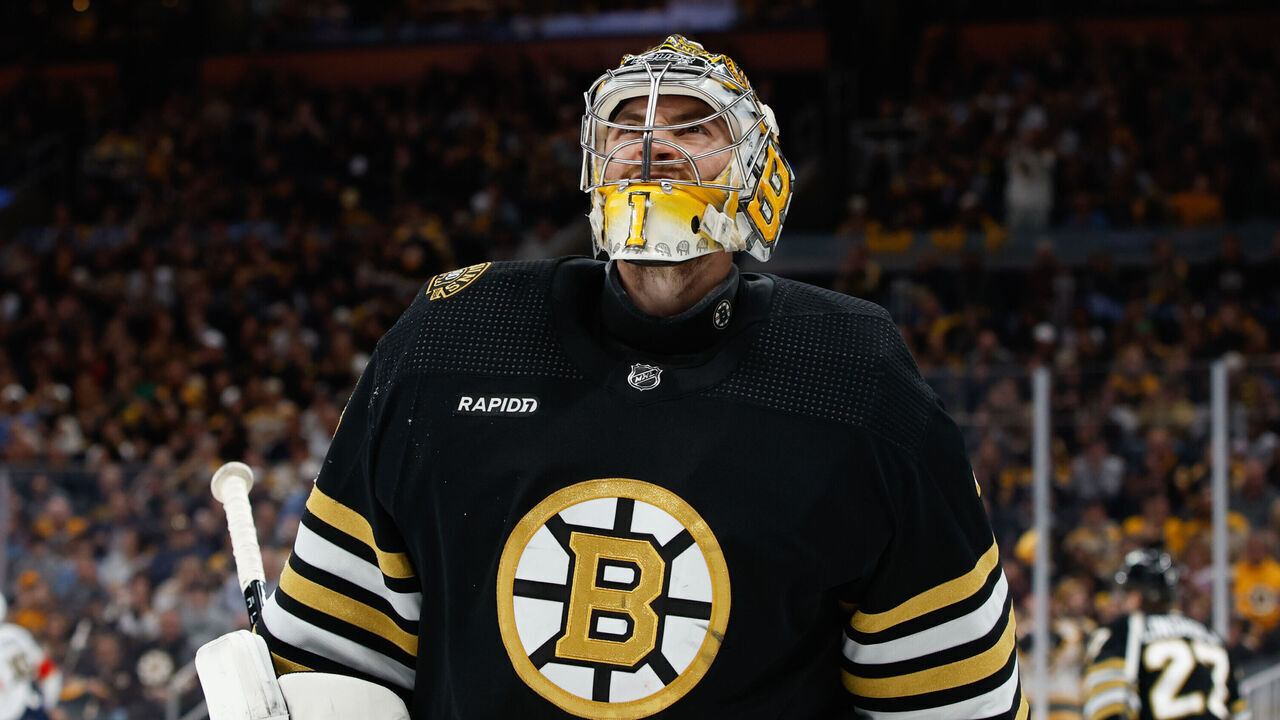 BOSTON, MASSACHUSETTS - MAY 12: Jeremy Swayman #1 of the Boston Bruins tends goal against the Florida Panthers during the second period in Game Four of the Second Round of the 2024 Stanley Cup Playoffs at the TD Garden on May 12, 2024 in Boston, Massachusetts. The Panthers won 3-2.