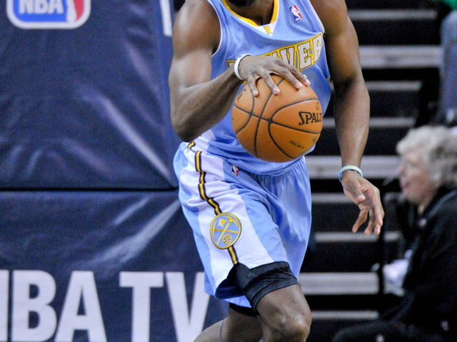 Nuggets find a fair price for tough-to-value Kenneth Faried