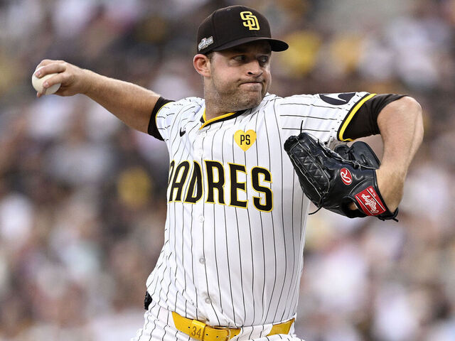 SAN DIEGO, CALIFORNIA - OCTOBER 01: Michael King #34 of the San Diego Padres throws a pitch against the Atlanta Braves during the second inning in Game One of the Wild Card Series at Petco Park on October 01, 2024 in San Diego, California.