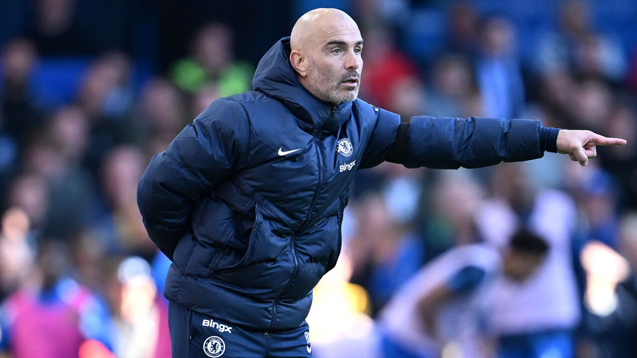 LONDON, ENGLAND - SEPTEMBER 28: Enzo Maresca, Manager of Chelsea, reacts during the Premier League match between Chelsea FC and Brighton & Hove Albion FC at Stamford Bridge on September 28, 2024 in London, England.