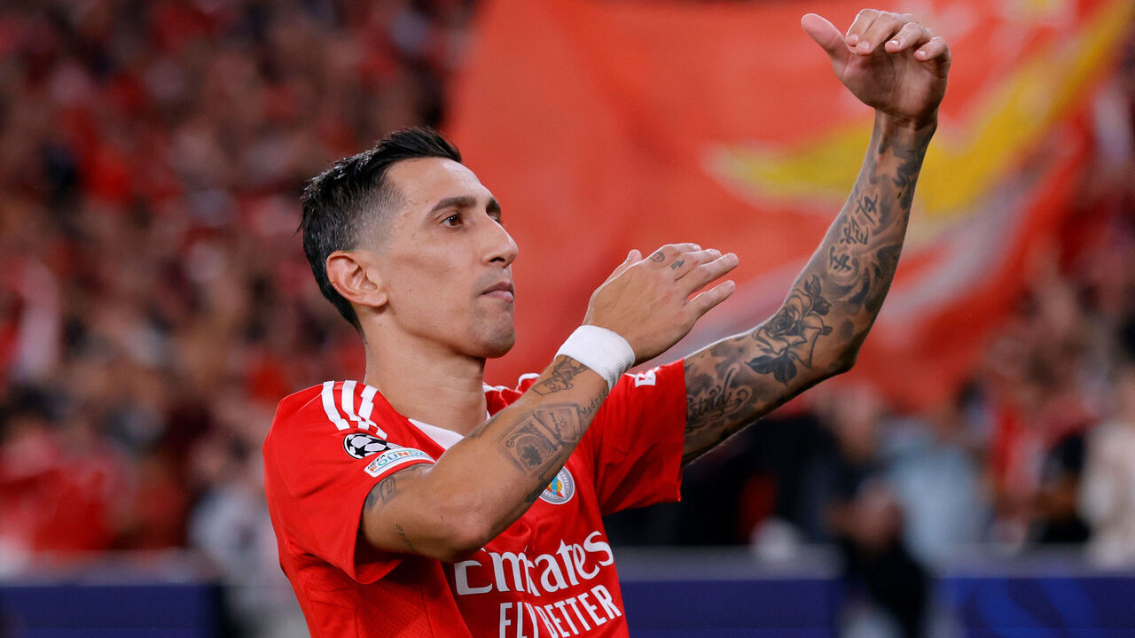 LISBON, PORTUGAL - OCTOBER 2: Angel Di Maria of Benfica celebrates 2-0 during the UEFA Champions League match between Benfica v Atletico Madrid at the Estadio Da Luz on October 2, 2024 in Lisbon Portugal